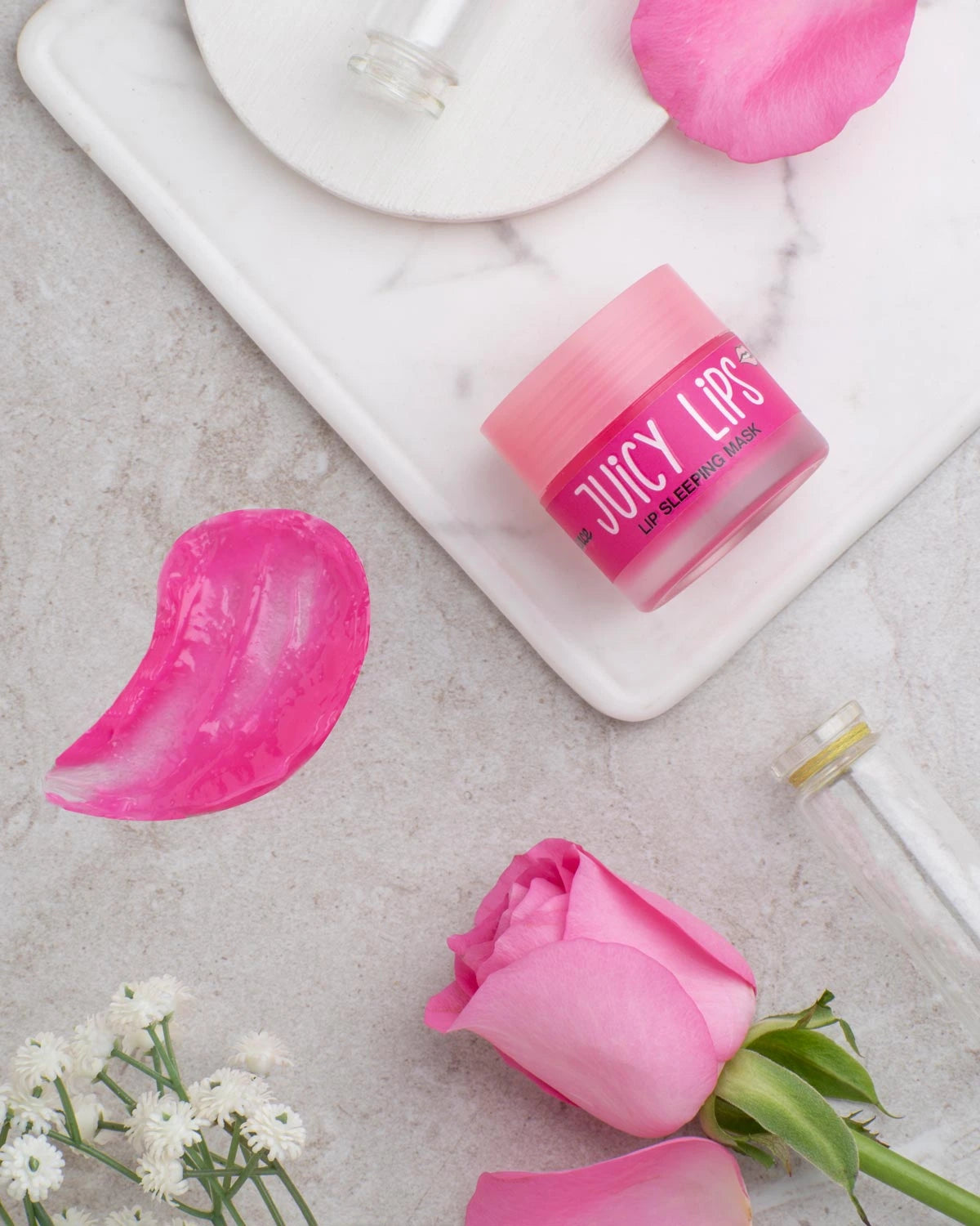 Sugassence Pink Lips Gift Basket – Worth Rs. 1800